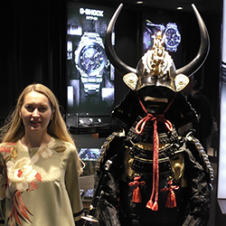 Глызина Елена, управляющая сети салонов «Студия Времени» Глызина Елена, управляющая сети салонов «Студия Времени»