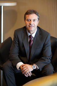 Президент компании Balmain Лука Моро Президент компании Balmain Лука Моро